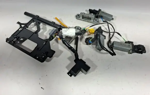 Saab 9-5 Seat adjustment motor 0390201901