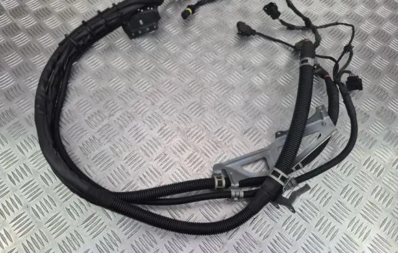 Mercedes-Benz S W222 Positive cable (battery) A2224408313 65045884