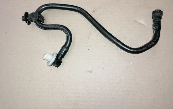 Audi A3 S3 8L Vacuum line/pipe/hose 13288850