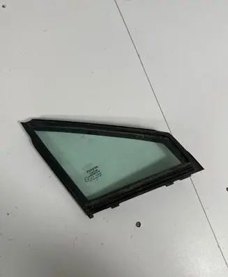 Toyota C-HR I Front door window glass four-door 43R00098