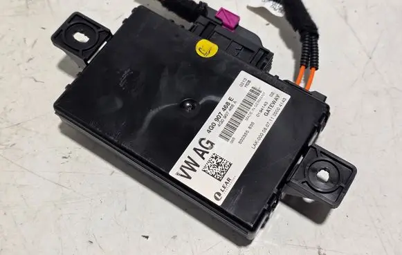 Audi A6 S6 C7 4G Gateway control module 4G0907468E 4G0907468A