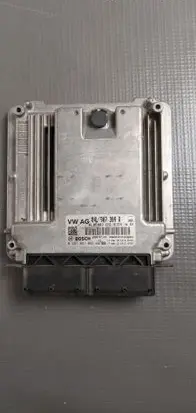 Skoda Superb B8 (3V) Engine control unit/module 04L907309R