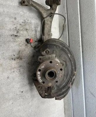 Skoda Superb B5 (3U) Rear wheel hub