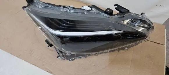 Toyota Yaris XP210 Headlight/headlamp 0D-312