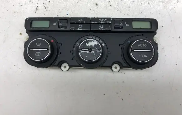 Volkswagen Golf V Climate control unit