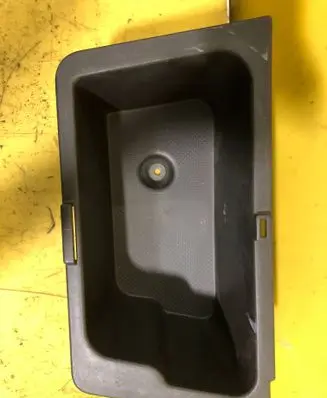 Chevrolet Captiva Glove box 96630545