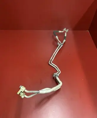 BMW X5 E70 Gearbox oil cooler pipe/hose 