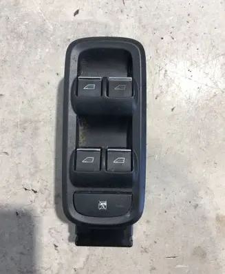 Ford Ecosport Electric window control switch EN1514A132BA