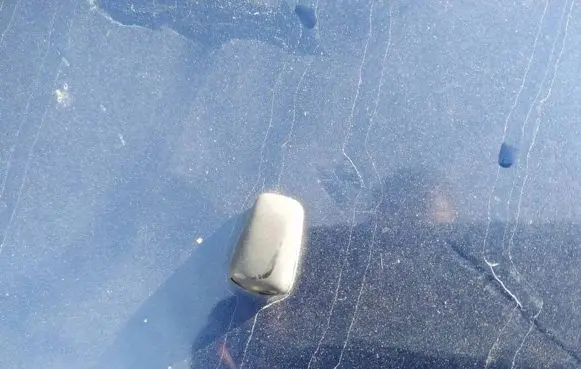 Toyota Avensis Verso Windshield washer spray nozzle 
