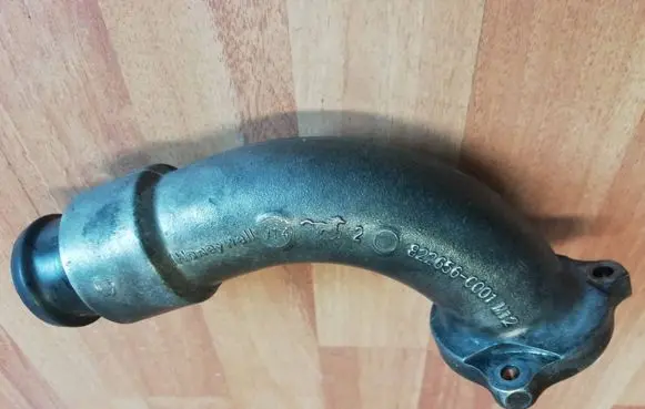 Renault Espace V (RFC) Turbo air intake inlet pipe/hose 144D25662R 8241560001 8226560001
