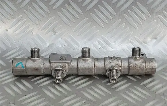 Audi Q8 Fuel main line pipe 059130089DL