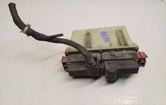 Opel Astra G Coolant fan relay 9685371