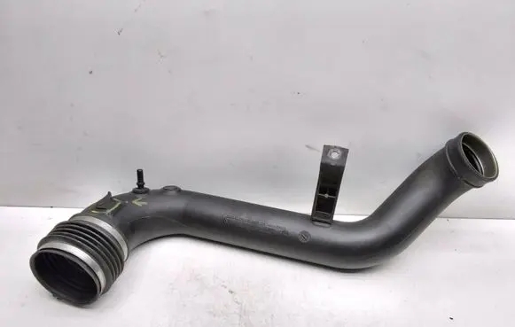 Volvo V70 Intercooler hose/pipe 31274655