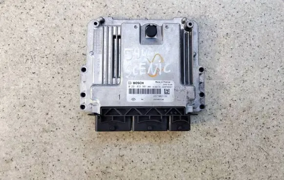 Renault Scenic IV - Grand scenic IV Engine control unit/module 028103390139 0281033901