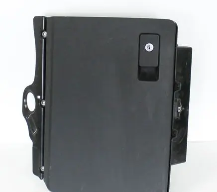 Volkswagen PASSAT B7 Glove box