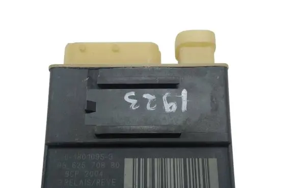 Peugeot 3008 I Other control units/modules 9662570880