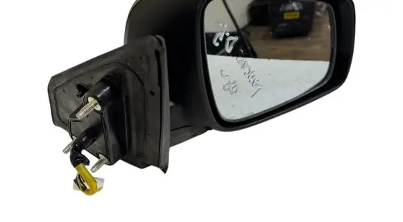 Mitsubishi Lancer VIII Front door electric wing mirror E13021369 T197