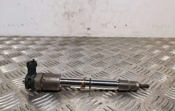 KIA Sorento Fuel injector 0445110584