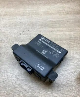 Volkswagen PASSAT B6 Gateway control module 3C0907530C