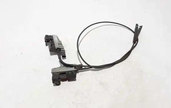 Mercedes-Benz E W212 Engine bonnet (hood) release handle A2128800160
