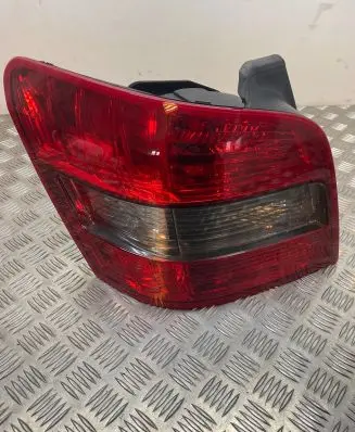Mercedes-Benz GLK (X204) Rear/tail lights 2048201364