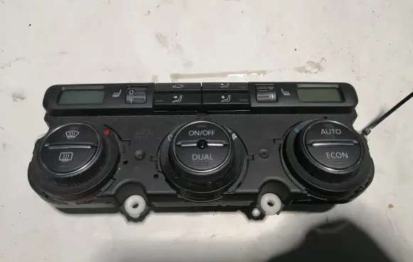 Volkswagen PASSAT B6 Climate control unit 3C0907044AH