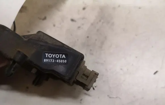 Toyota RAV 4 (XA20) Airbag deployment crash/impact sensor 8917345050