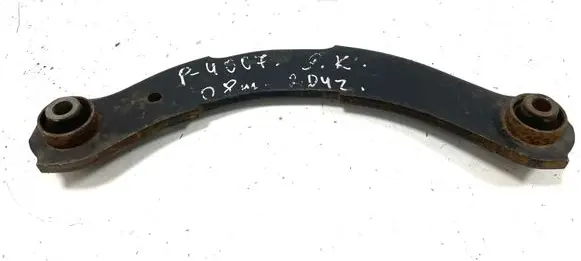 Rear control arm