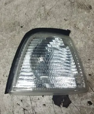 Audi 80 90 S2 B4 Front indicator light 0084411505