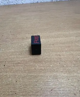 Mercedes-Benz E C207 W207 Other relay 4RA9337660 F4395
