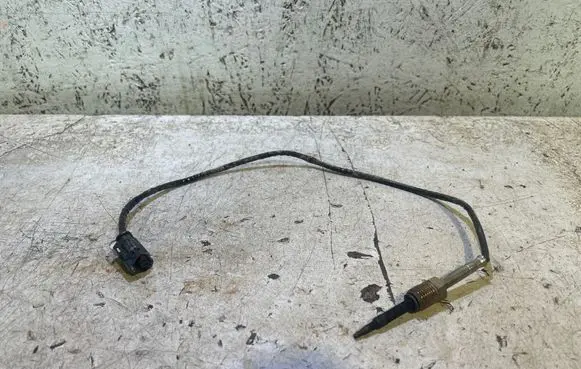 BMW X1 U11 Exhaust gas temperature sensor 8478383