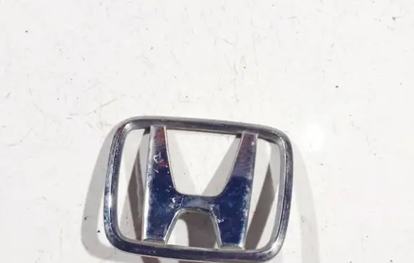 Honda CR-V Manufacturer badge logo/emblem 