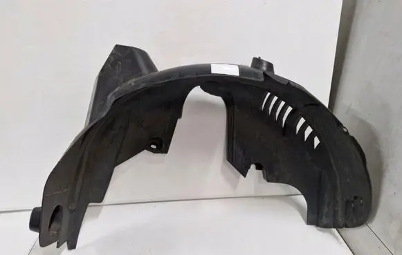 Renault Twingo III Rear arch fender liner splash guards 767499503R