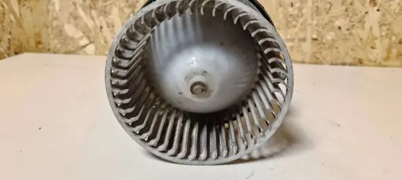 SsangYong Korando Heater fan/blower SIXA