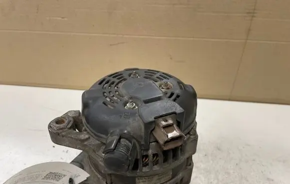 Ford C-MAX I Generator/alternator 1042102730