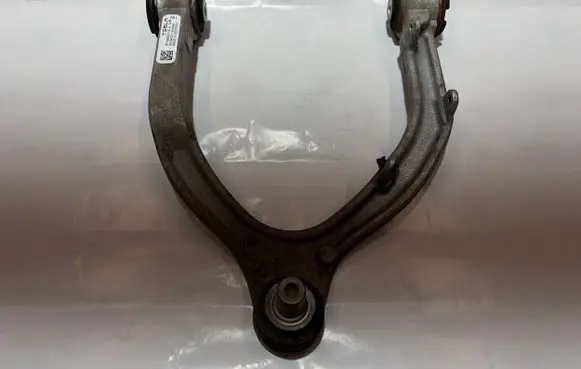 Tesla Model Y Front control arm 128832100A