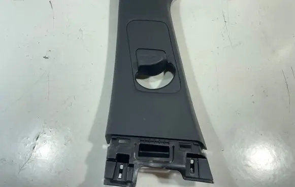 Hyundai Kona II Seat belt adjustment rail 85833hf000nnb