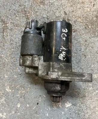 Audi A3 S3 8P Starter motor 001121408