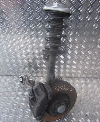 Mercedes-Benz E W212 Front wheel hub spindle knuckle 