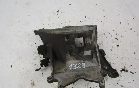 Opel Astra G Engine mounting bracket 069293