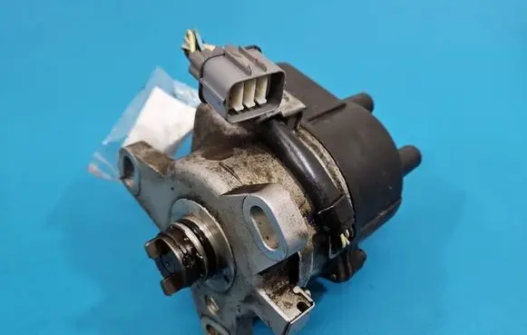Honda CR-V Spark distributor TD74U IMPRK1581830