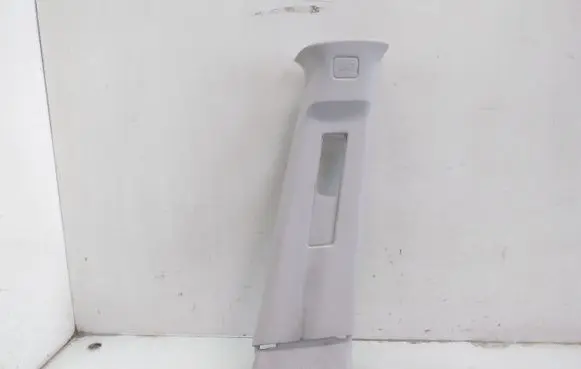 (B) pillar trim (top)