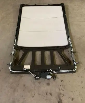 Nissan Qashqai Sunroof set 91686JD010 TSSANP32