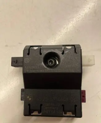 BMW 3 E90 E91 Antenna control unit 6934648 10819610