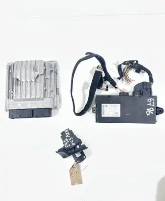 BMW 3 E92 E93 Engine ECU kit and lock set 7621178 9237047 695472013