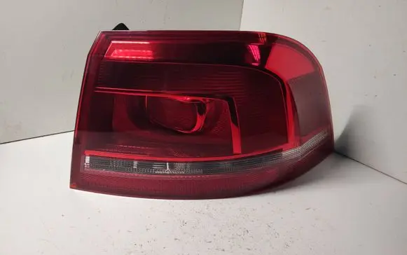 Volkswagen PASSAT B7 Rear/tail lights 3AF945096E 605002