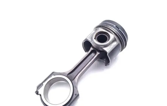 Ford Transit Piston with connecting rod YMF6