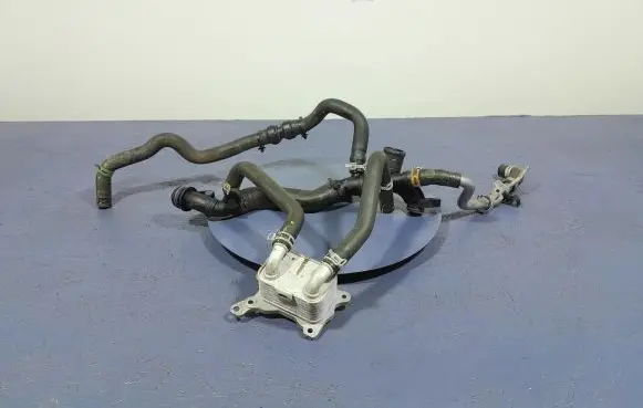 Renault Megane IV Engine oil radiator 