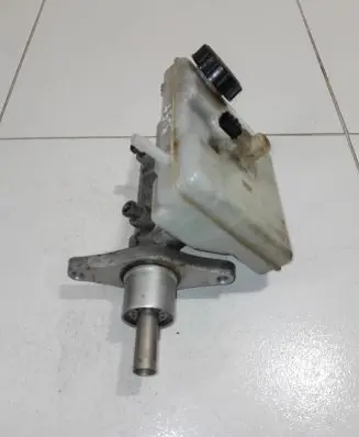 Renault Master III Master brake cylinder 08350890491