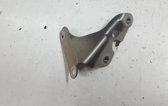 Audi Q7 4L Fender mounting bracket 4L0821136XAUTOPX 4L0821136